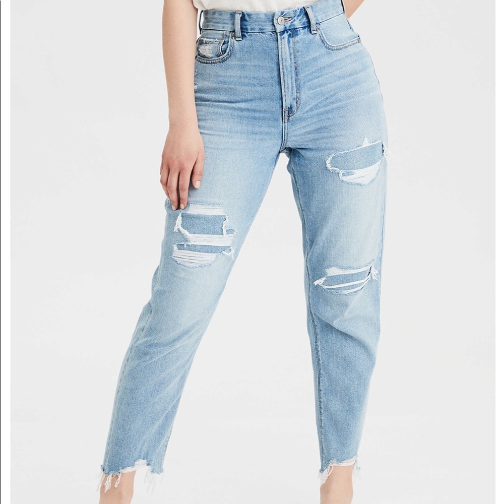 American Eagle Curvy Mom Jean